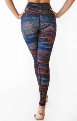 Pedra Printed Yoga Leggings 7 Pedra Printed Yoga Leggings -YOGA DEMOCRACY Sales 1101 Mountain back