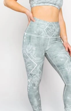 Pure Sage Printed Yoga Leggings -YOGA DEMOCRACY Sales 1103 PureSage Closeup