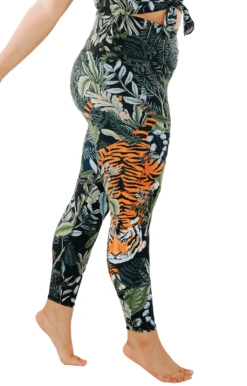 Rawr Talent Printed Yoga Leggings -YOGA DEMOCRACY Sales 1103 rawr side removebg