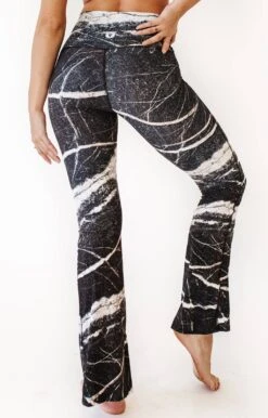 Split Flare Pant In River Rock -YOGA DEMOCRACY Sales 1116 stone back