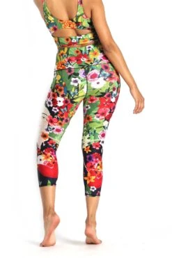 Kahlo Printed Yoga Crops -YOGA DEMOCRACY Sales 1201 FRIDA BACK