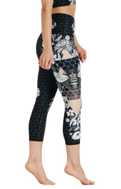 Beeloved Blackout Printed Yoga Crops