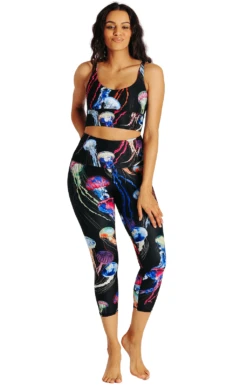 Electric Flow Printed Yoga Crops -YOGA DEMOCRACY Sales 1201 EFlow fullbody T removebg