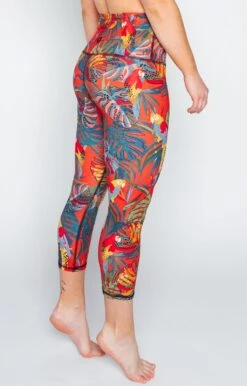 Tropical Paradise Printed Yoga Crops