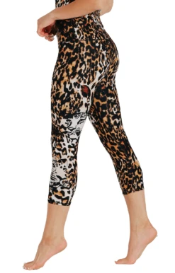 Wildcat Printed Yoga Crops -YOGA DEMOCRACY Sales 1201 Wildcat left removebg