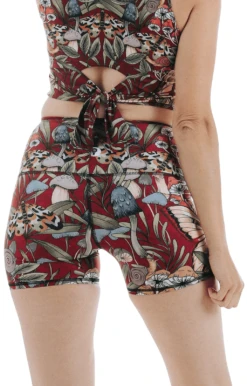 Joey Short In Fun Gal -YOGA DEMOCRACY Sales 1303 Fungal back removebg