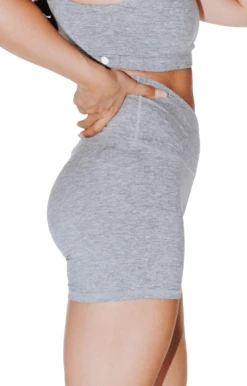 Movement Short In Silver Heather -YOGA DEMOCRACY Sales 1307 SIlverHeather Right removebg