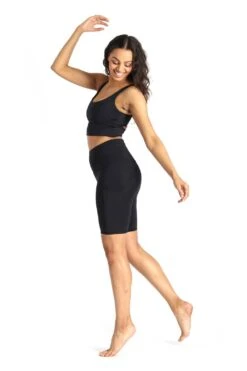 Limitless Sports Bra In Jet Black - Medium Support, A - E Cups -YOGA DEMOCRACY Sales 1506 SOLIDS BLACK FULL 3