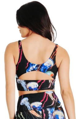 Limitless Sports Bra In Electric Flow - Medium Support, A - E Cups 9 Limitless Sports Bra In Electric Flow - Medium Support, A - E Cups -YOGA DEMOCRACY Sales 1506 EFlow back removebg