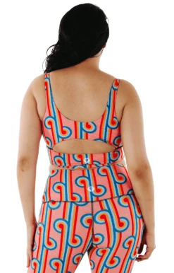 Limitless Sports Bra In Rainbow Chaser - Medium Support, A - E Cups -YOGA DEMOCRACY Sales 1506 chaser back removebg