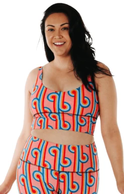 Limitless Sports Bra In Rainbow Chaser - Medium Support, A - E Cups -YOGA DEMOCRACY Sales 1506 chaser front removebg