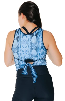 Reversible Knot Top In Cool Bukhara -YOGA DEMOCRACY Sales 1606 CoolKushutara back4 removebg