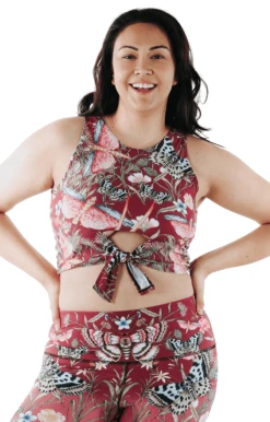 Reversible Knot Top In Pretty In Pink -YOGA DEMOCRACY Sales 1606 PIP front1 removebg