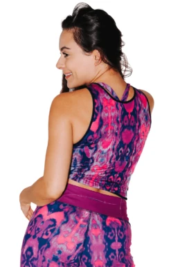 Reversible Knot Top In Vibrant Bukhara 9 Reversible Knot Top In Vibrant Bukhara -YOGA DEMOCRACY Sales 1606 VibrantBukhara back3 removebg