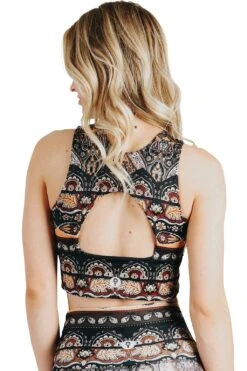 Free Range Sports Bra In Espresso Yourself -YOGA DEMOCRACY Sales Cropped 1504 back1 EspressoYourself