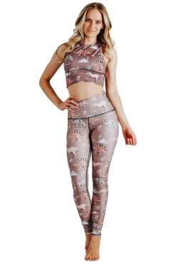 Free Range Sports Bra In Stokasaurus 7 Free Range Sports Bra In Stokasaurus -YOGA DEMOCRACY Sales stokasaurus 1103 frontfb1